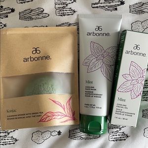 Arbonne cooling Mint facial set
